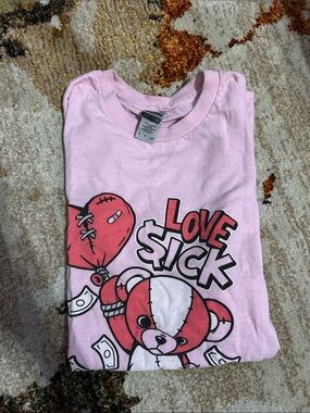Gildan Kids 'Love Sick' Pink Graphic Tee